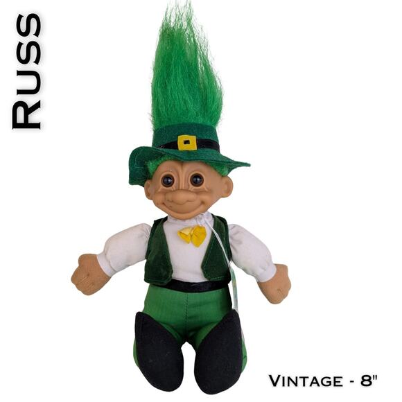 Vintage Russ Leprechaun Troll Doll w/Tag 8" Green Hair Clothes St Patrick's Day - Picture 1 of 8